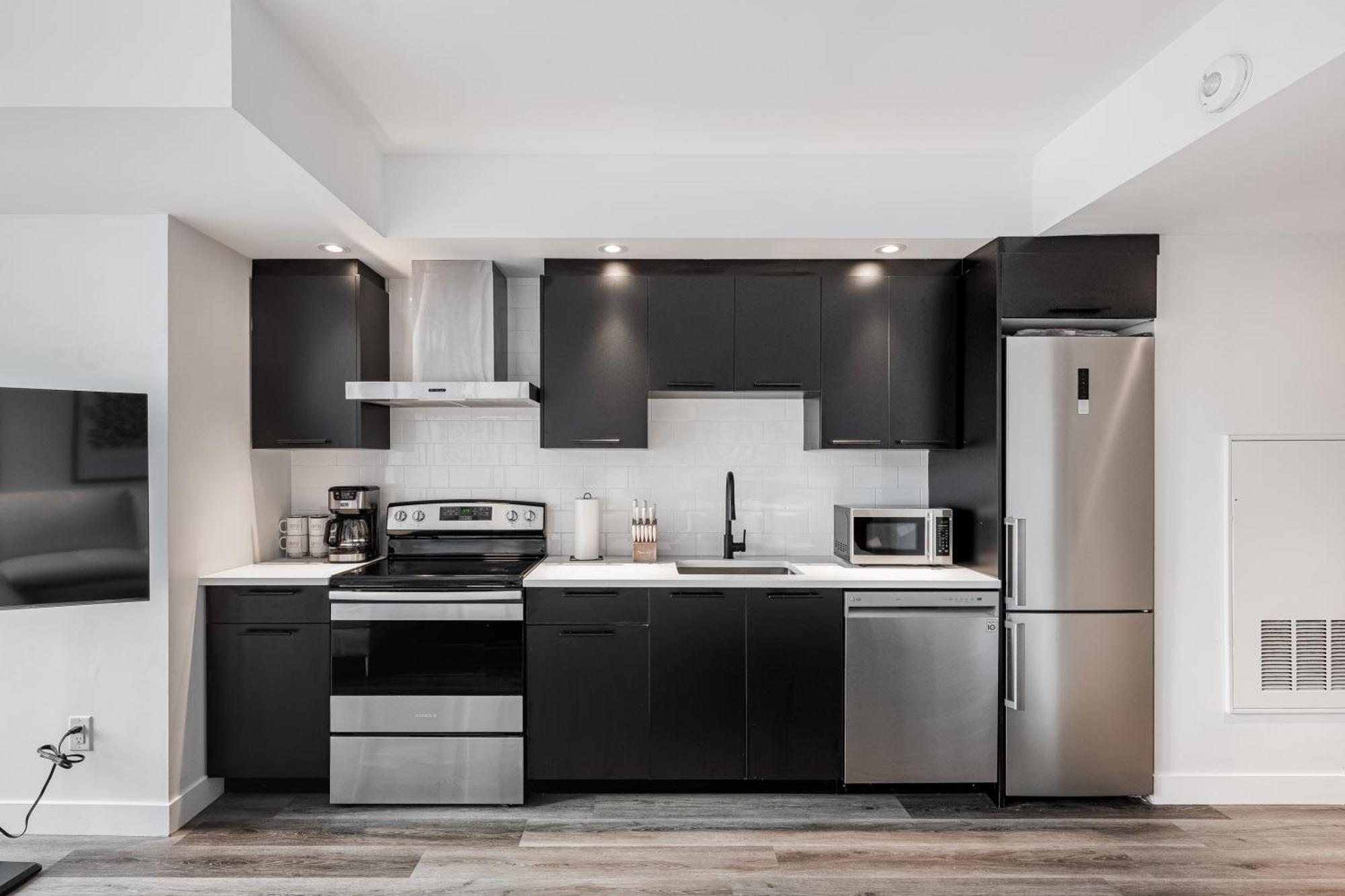 Westview Luxury Suites Ottawa Exterior foto