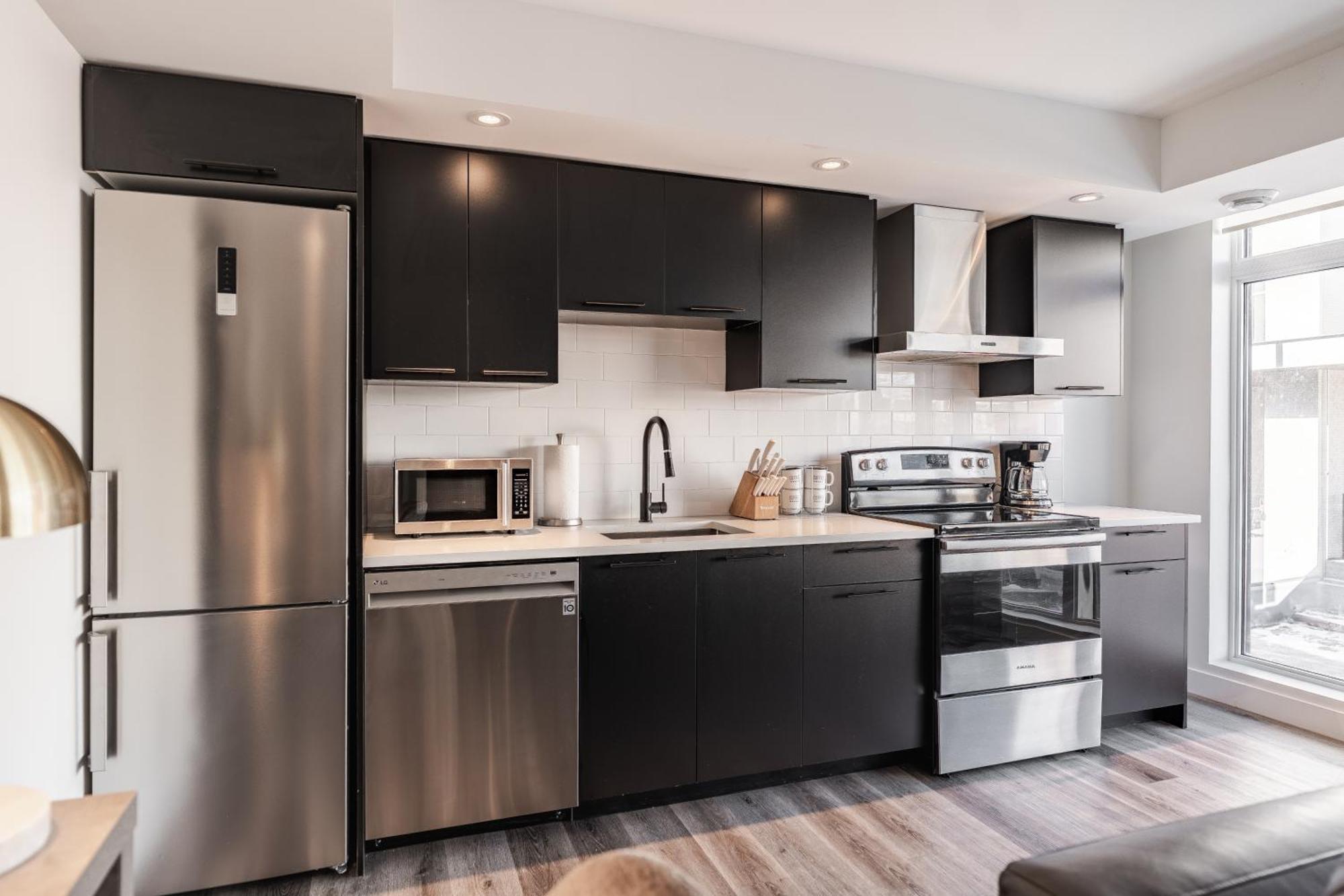 Westview Luxury Suites Ottawa Exterior foto